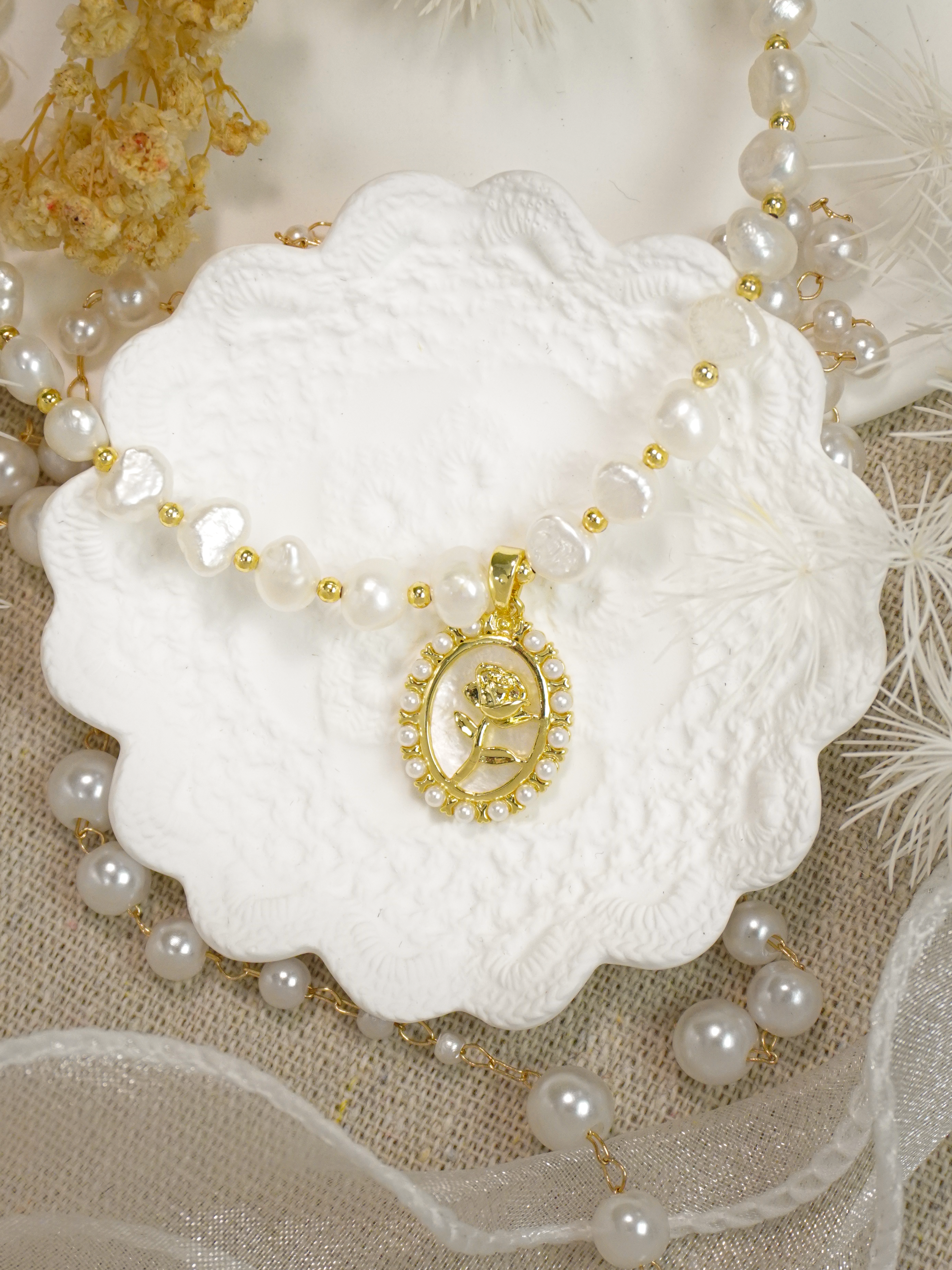 Romantic Rose Cameo Pearl Matching Jewelry Set for Elegant Daily & Date Outfits