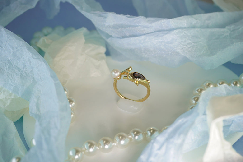 Playful Ocean Dolphin Open Wrap Statement Ring With Soft Round Accent For Summer Vacation & Daily Stack Styling